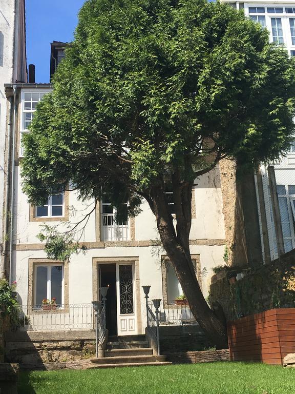 Pension O Xardin De Julia Santiago de Compostela Exterior photo