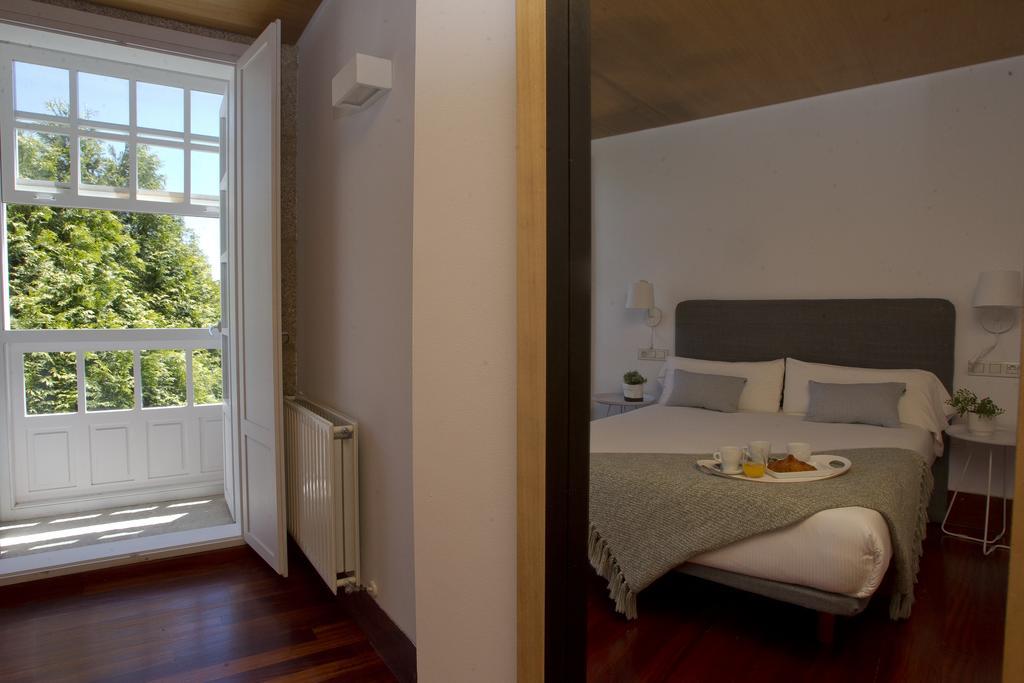 Pension O Xardin De Julia Santiago de Compostela Exterior photo